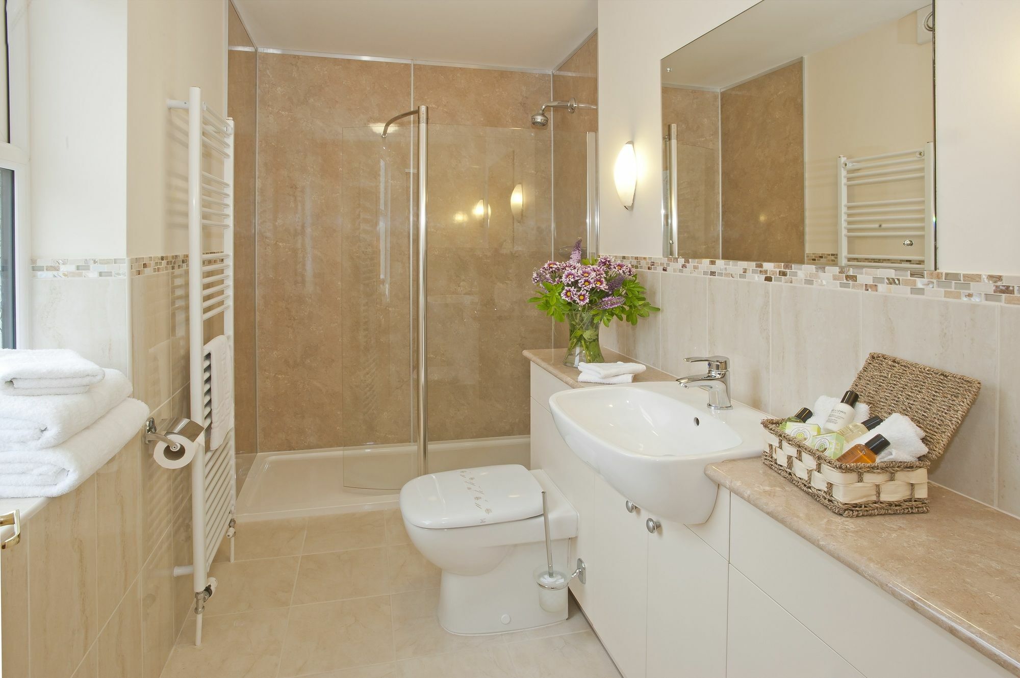 Peartree Serviced Apartments Salisbury Esterno foto
